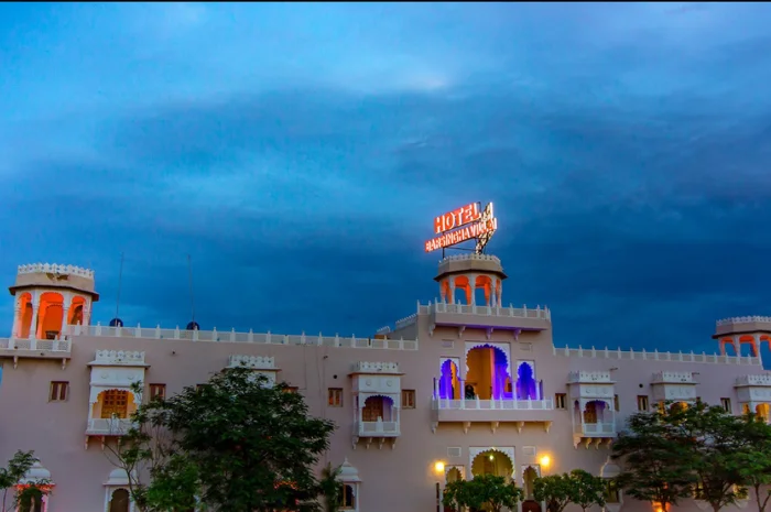 Hotel Barsingha Villa