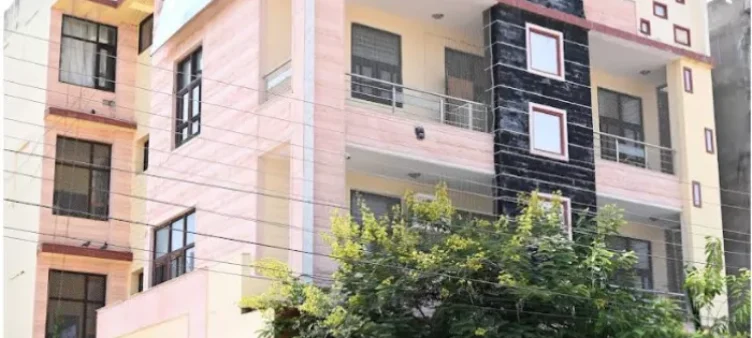 Sohnaz Homestays